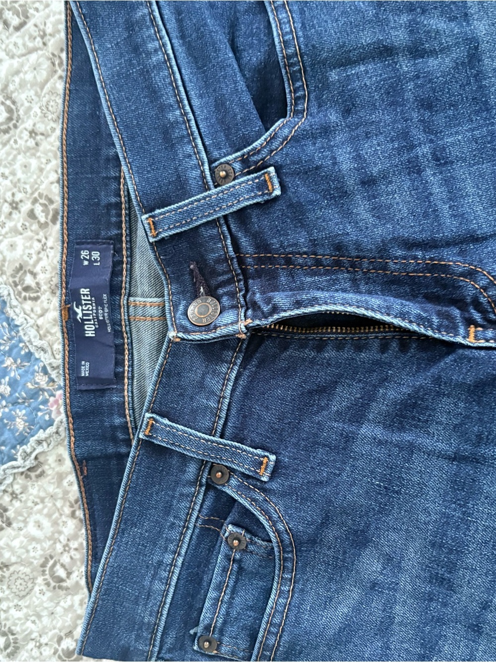 Hollister Slim Fit Men's Jeans in Dark Blue Wash